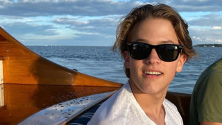 До сега обръщахме внимание основно на дъщерята на Рийз Уидърспун