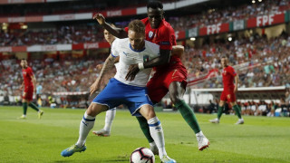 Португалия 1 0 Италия 58′ Жълт картон за Киеза