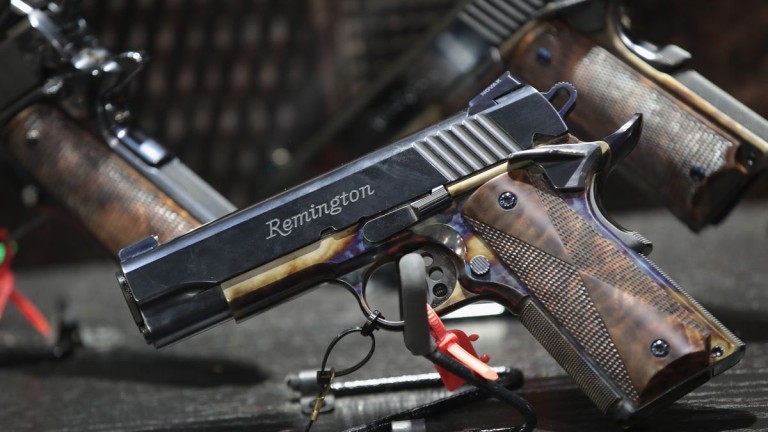 Закъсалата американска компания Remington ще бъде спасена от фалит от