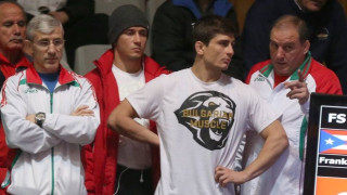 Иван Цонов един от големите ни състезатели по борба гостува