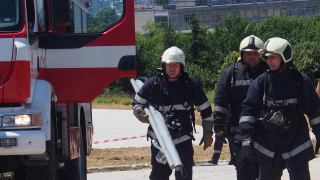 Пожар избухна в рентгенова лаборатория във Велико Търново съобщава Нова