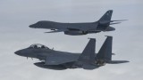 Япония тренира с бомбардировачи и изтребители на САЩ край Корейския полуостров