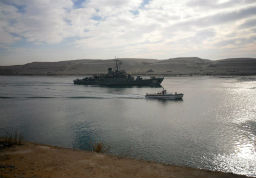 Ирански военни кораби пристигнаха в Судан с „послание за мир"