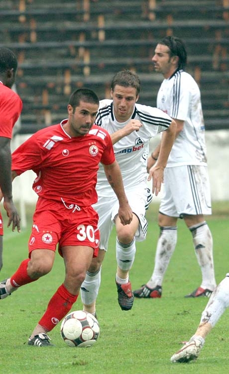 Славия падна от румънци