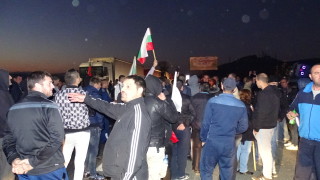 Няма затворени главни пътища в страната Не е използвана сила и