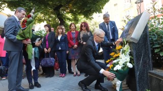 Заболелите ученици от коронавирус са четири пъти повече от началото