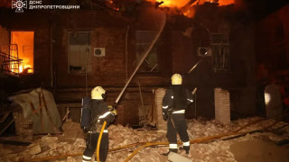 Най малко 15 души са загинали включително дете а десетки са