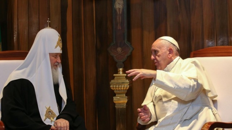 Папата и руският патриарх се видяха в Куба