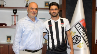 Бившият футболист на Левски Даниел Димов ще остане за