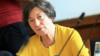 Конституционният съд ще извърши спасителна операция т е изчистване на възможни