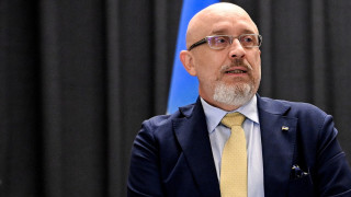 Министърът на отбраната на Украйна Олексий Резников се застъпва за