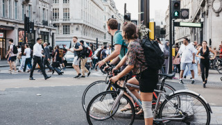 "Пазарът просто разцъфтя": Най-големият производител на велосипеди в ЕС се радва на вълна от поръчки