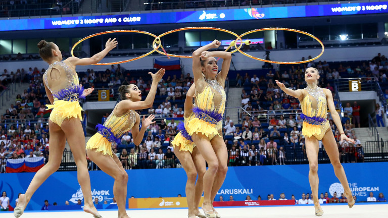 Националните състезателки по художествена гимнастика Невяна Владинова, Катрин Тасева, Боряна