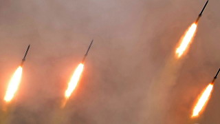 Северна Корея изстреля балистична ракета към Източно море в понеделник