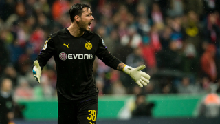 Роман Бюрки коментира ролята на вратарите във футбола В неделя швейцарецът