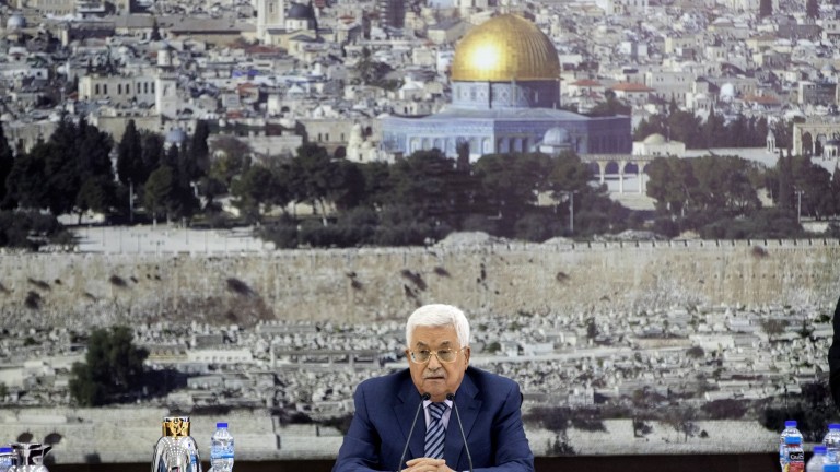 Палестина заменя посредническата роля на САЩ с Русия и Китай