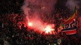 Бесни фенове на ПСЖ се събраха пред базата на клуба