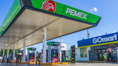 Мексико налива рекордни средства в държавния петролен гигант Pemex 