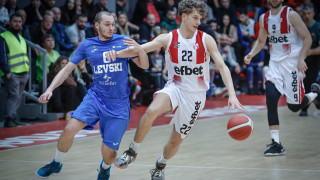 Левски ще приеме ЦСКА в зала Универсиада във втория мач