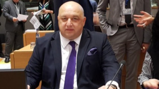 Българската борба надмина очакванията на спортното министерство а специално женският