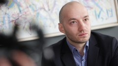 Наративът на правителството до 2026 г. - "Да не бутаме лодката!"