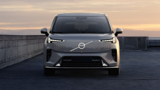 Шведската марка Volvo днес разпространи първите официални снимки информация и видео