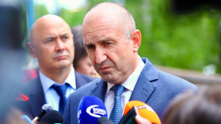 С полагането на клетва днес народните представители се задължават да