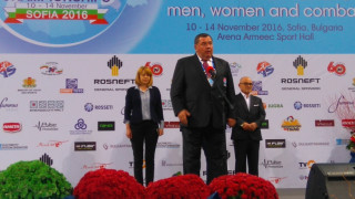 Василий Шестаков остава начело на световното самбо до 2025 година