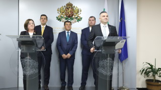 Поне 3 закона са нарушени от настоящото ръководство на държавната