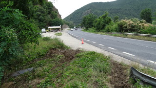 Катастрофа временно ограничи движението по път I 9 в отсечката Бургас