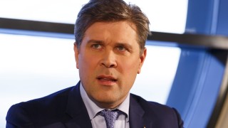 Исландският премиер Бярни Бенедиктсон свика предсрочни парламентарни избори предаде Telegraph co uk