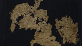 Израелски археолози откриха повече от 20 фрагмента от стари ръкописи