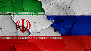 Иран отрече в петък че е предоставил балистични ракети на