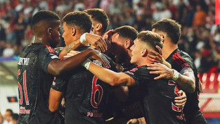 Отборът на Бенфика надигра Цървена звезда с 2 1 в мач