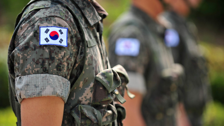 САЩ връщат 15 бази на Южна Корея