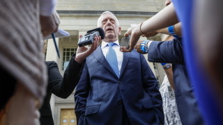 Президентът на САЩ Доналд Тръмп вдигна мерника и на секретаря