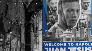 Наполи официално обяви привличането на централния защитник Жуан Жезус Бразилецът