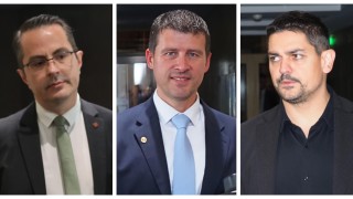 "Възраждане", "Величие" и МЕЧ вече работят следващи вотове на недоверие
