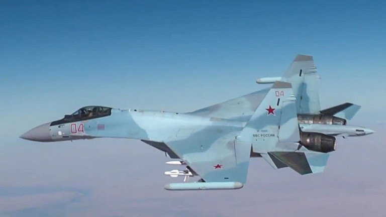 Мианмар получи първата пратка от два руски изтребителя Су-30. Това