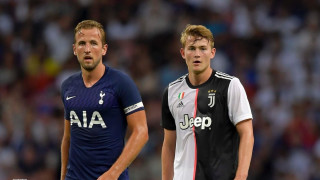 Новото попълнение на Ювентус Матайс де Лихт дебютира при загубата