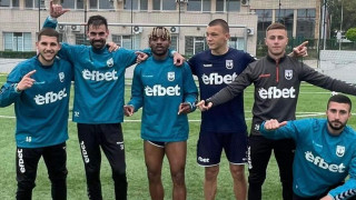 Двама са футболистите на Созопол които тренират на облекчен режим