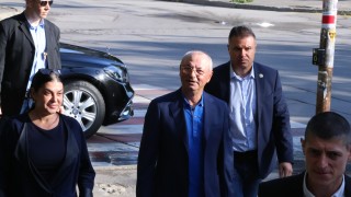 Почетният председател на ДПС д р Ахмед Доган и народният представител