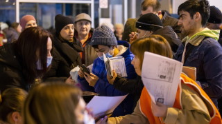 Украинските бежанци у нас да могат да задействат процедурата за статут и в Бургас и във Варна