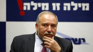 Военният министър на Израел Авигдор Либерман е инструктирал армията да