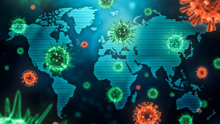 Новите случаи на коронавирус в световен мащаб достигнаха рекордни нива