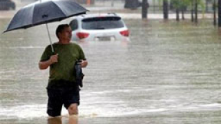 11 жертви на наводненията в Тенеси
