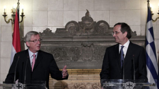 Юнкер: Гърция е изправена пред последния си шанс