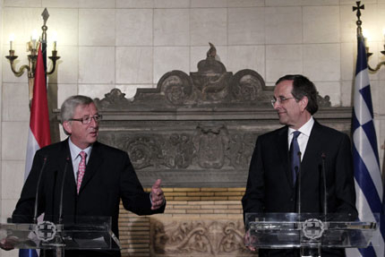 Юнкер: Гърция е изправена пред последния си шанс