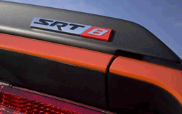Официални снимки на Dodge Challenger SRT8