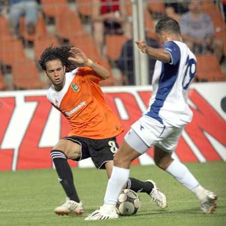 Том от Литекс се сгоди в Сао Пауло